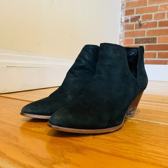 Frye Regina Heel Ankle Boot - Size 8 - Picture 5 of 16